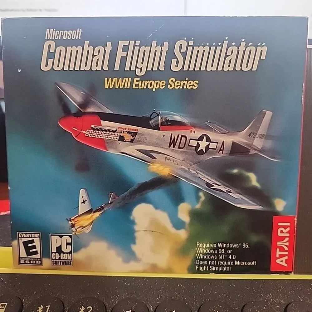 Microsoft Combat Flight Simulator WWII Europe Series PC CD w/ Flight Sim 98